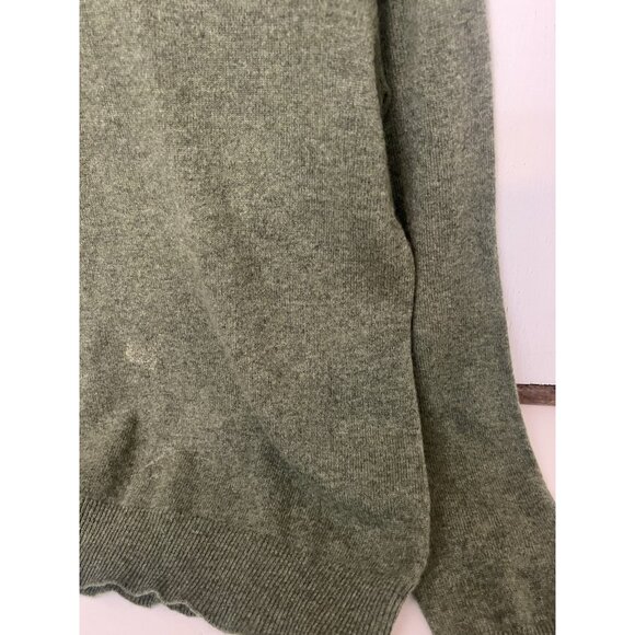 Lot 2 Tahari Sweater Womens L 100% 2 Ply Cashmere  Crewneck Pullover.   V - Picture 7 of 10